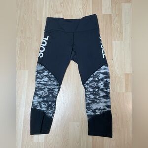 SoulCycle Performance Cropped Leggings